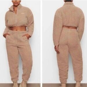 SKIMS Tigers Eye Relaxed Fit Joggers and Jacket